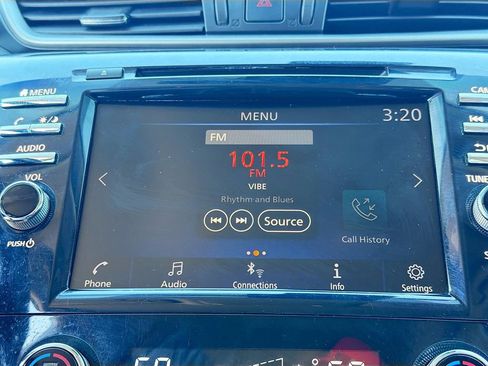 Used 2020 Nissan Murano SV image 29