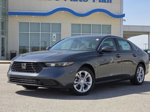 New 2026 Honda Accord LX image 2