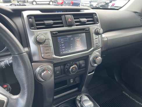 Used 2019 Toyota 4Runner SR5 Premium AWD/4WD image 21