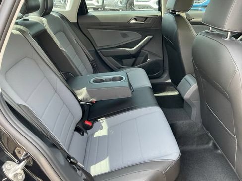 New 2026 Volkswagen Jetta SE FWD image 16