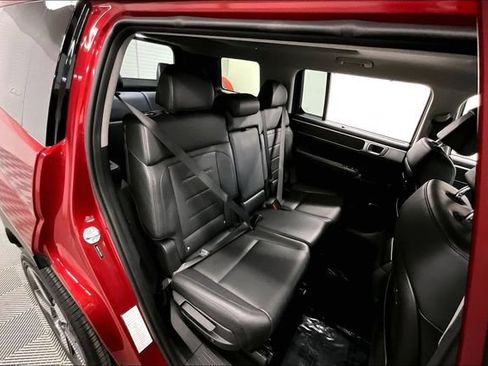 Used 2025 Hyundai Santa Fe Limited FWD image 25