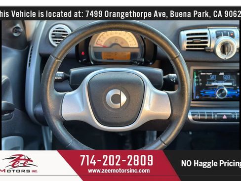 Used 2014 smart fortwo pure image 20