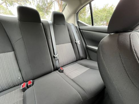 Used 2025 Nissan Sentra SV image 35