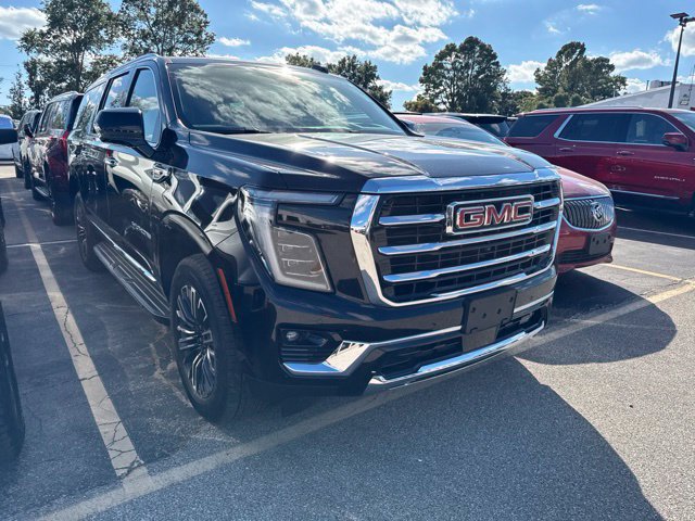 Used 2025 GMC Yukon XL Elevation w/ Technology Package AWD/4WD image 7