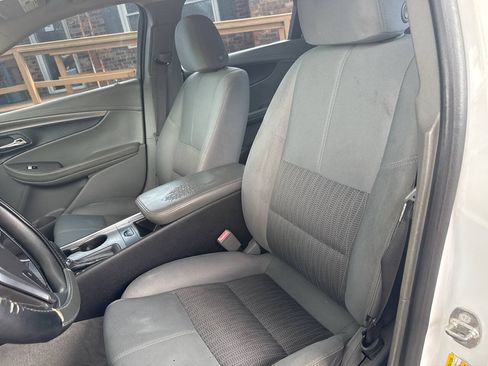 Used 2016 Chevrolet Impala LS FWD image 14
