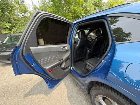 Used 2023 Ford Escape ST-Line w/ Tech Pack #1 AWD/4WD image 29