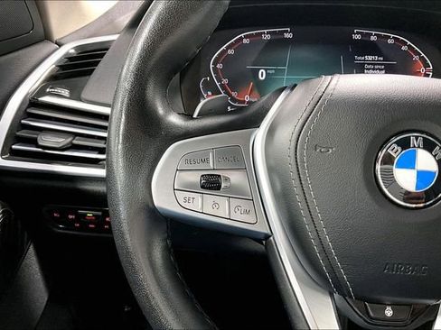 Used 2022 BMW X7 xDrive40i w/ Executive Package AWD/4WD image 13