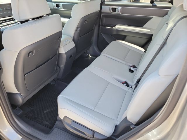 New 2026 Hyundai Santa Fe SEL w/ Tow & Go Package FWD image 24