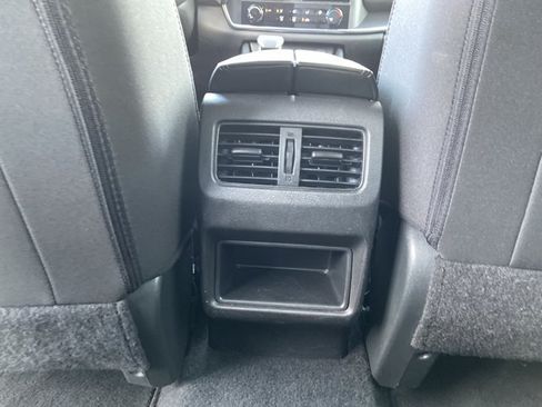 Used 2023 Nissan Rogue S FWD image 47