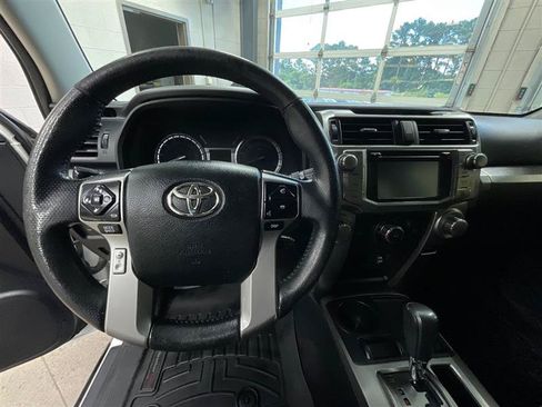 Used 2018 Toyota 4Runner SR5 RWD image 13