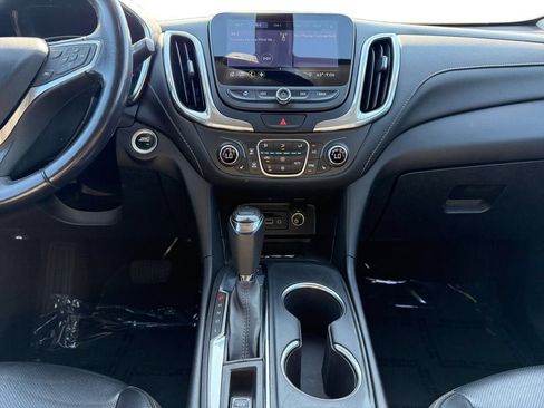 Used 2019 Chevrolet Equinox Premier AWD/4WD image 12