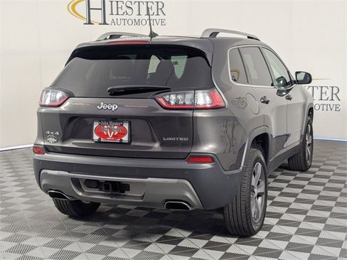 Used 2019 Jeep Cherokee Limited w/ Technology Group image 7
