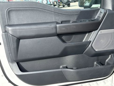 New 2025 Ford F150 Lariat w/ Equipment Group 501A Mid image 19