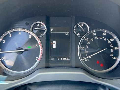 Certified 2023 Lexus GX 460 Premium AWD/4WD image 14