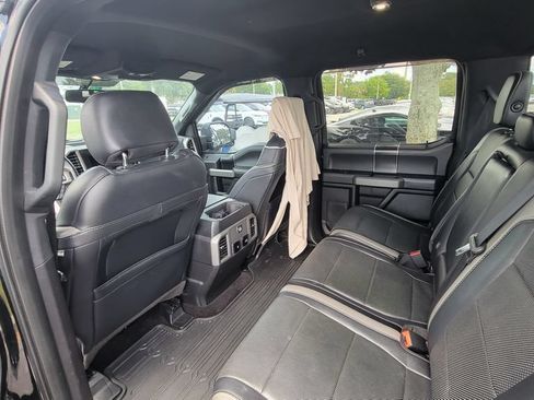 Used 2018 Ford F150 Raptor AWD/4WD image 10