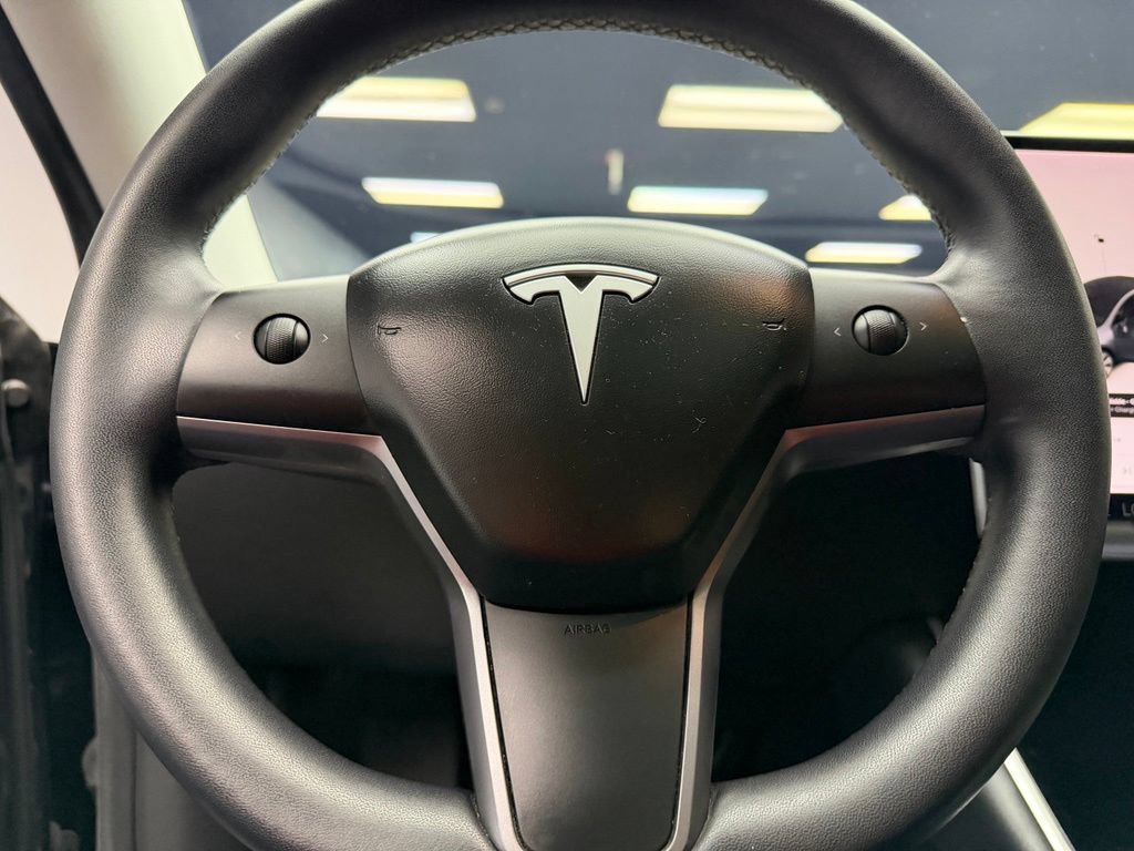 Used 2020 Tesla Model Y Long Range AWD/4WD image 22