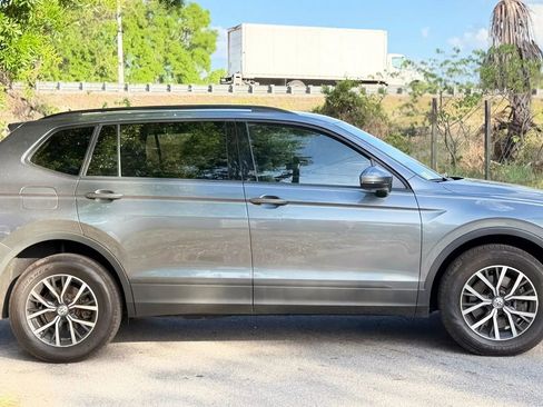 Used 2021 Volkswagen Tiguan S FWD image 2