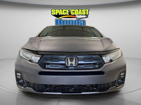 New 2026 Honda Odyssey EX-L image 2