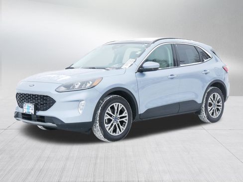 Used 2022 Ford Escape SEL image 3