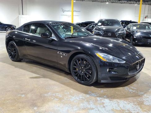 Used 2011 Maserati GranTurismo Convertible image 45