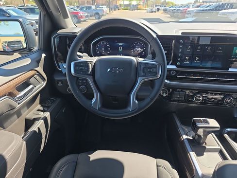 New 2026 Chevrolet Silverado 1500 LT Trail Boss w/ Safety Package AWD/4WD image 13