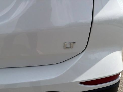 Certified 2024 Chevrolet Equinox LT FWD image 13