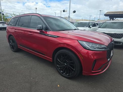 Used 2025 Lincoln Aviator Reserve w/ Equipment Group 201A AWD/4WD image 7