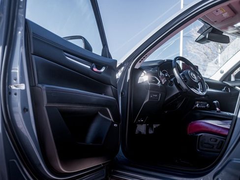 Used 2023 MAZDA CX-5 Carbon Edition image 16