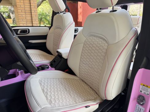 Used 2024 Ford Bronco Big Bend image 37