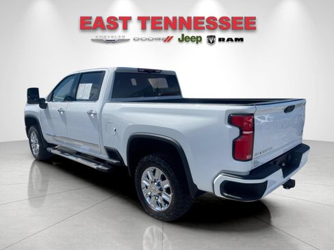 Used 2024 Chevrolet Silverado 2500 High Country w/ High Country Premium Package AWD/4WD image 5