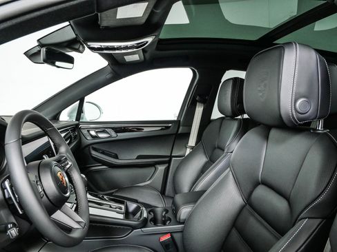 New 2026 Porsche Macan S AWD/4WD image 5