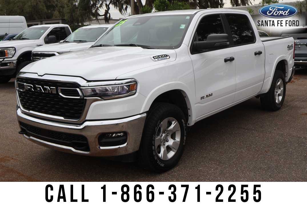 Used 2025 RAM 1500 Big Horn AWD/4WD image 2