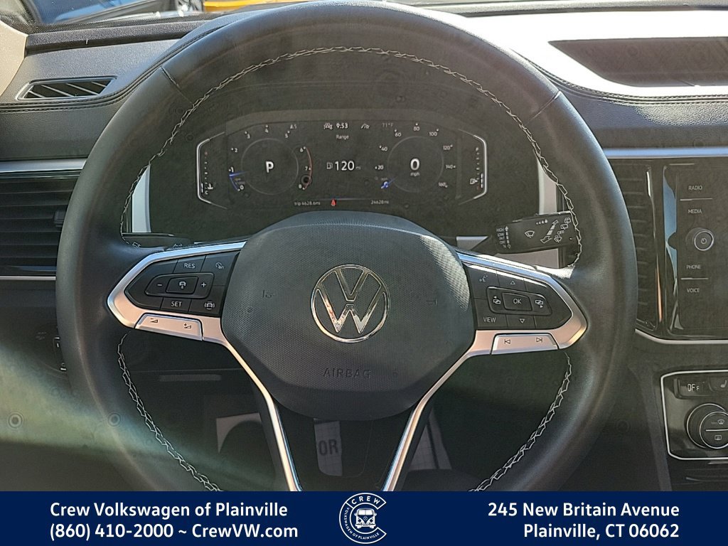 Certified 2023 Volkswagen Atlas SE w/ Black Wheel Package AWD/4WD image 5