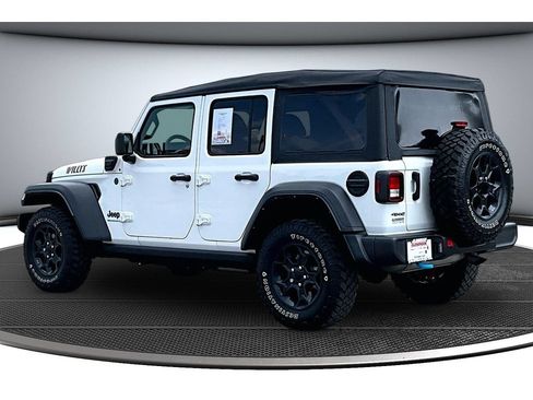 Used 2023 Jeep Wrangler Unlimited w/ 8.4" Radio Group AWD/4WD image 19