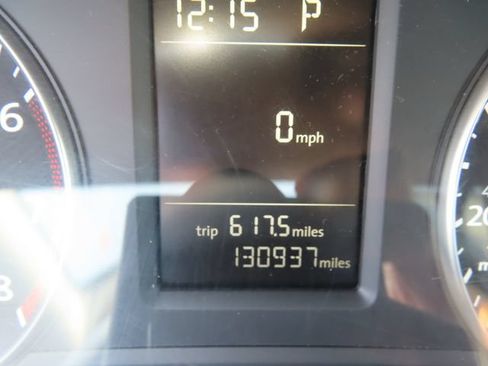 Used 2015 Volkswagen Passat 1.8T Limited Edition FWD image 22