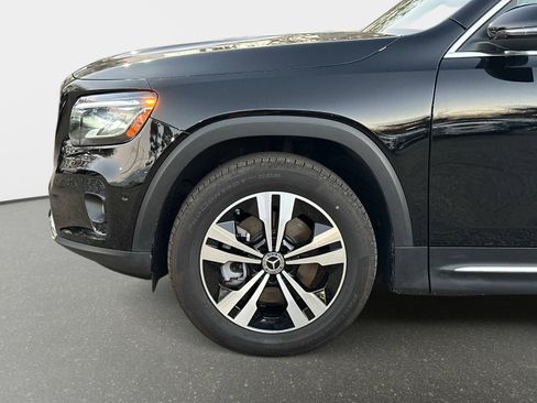 Certified 2025 Mercedes-Benz GLB 250 GLB 250 image 10