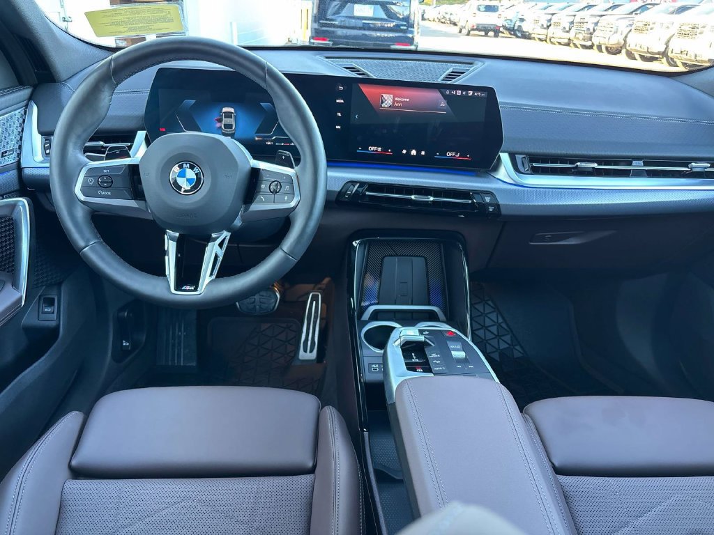 Used 2024 BMW X2 xDrive28i w/ M Sport Package AWD/4WD image 13