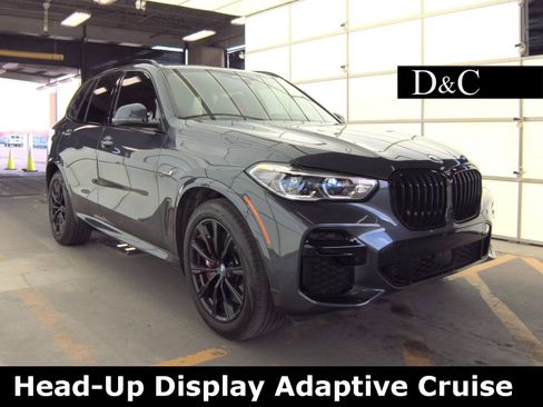 Used 2022 BMW X5 xDrive45e w/ M Sport Package image 1