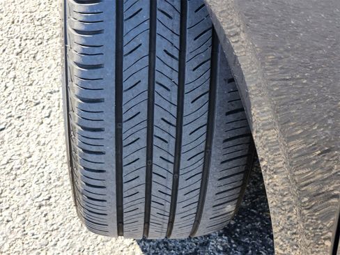 Certified 2024 Kia Forte LXS w/ LXS Technology Package image 10