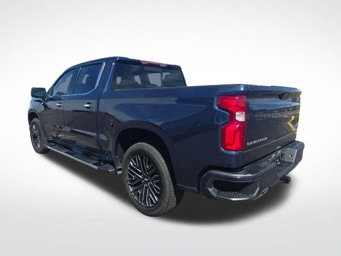 Used 2022 Chevrolet Silverado 1500 High Country AWD/4WD image 6