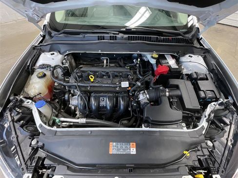 Used 2018 Ford Fusion S FWD image 28