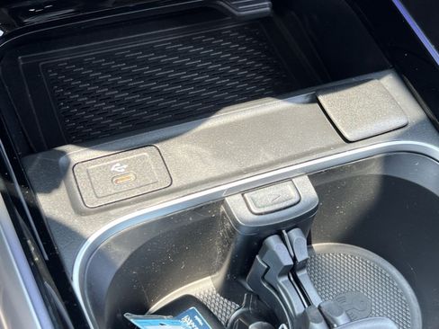New 2026 Mercedes-Benz GLA 250 4MATIC image 40