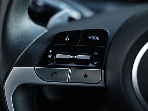 Used 2024 Hyundai Tucson Limited image 33