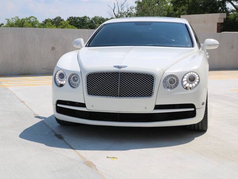 Used 2015 Bentley Flying Spur V8 AWD/4WD image 17