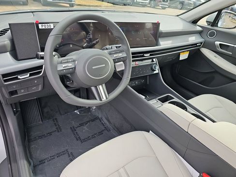 New 2026 Hyundai Sonata SEL FWD image 15