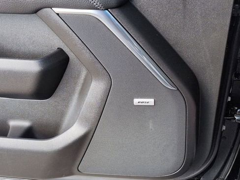 Used 2025 GMC Yukon Denali image 16