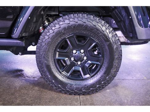 Used 2022 Jeep Gladiator Mojave w/ Cold Weather Group image 30