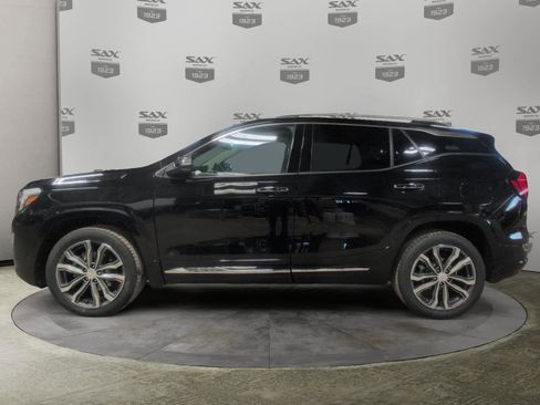Used 2020 GMC Terrain Denali AWD/4WD image 2