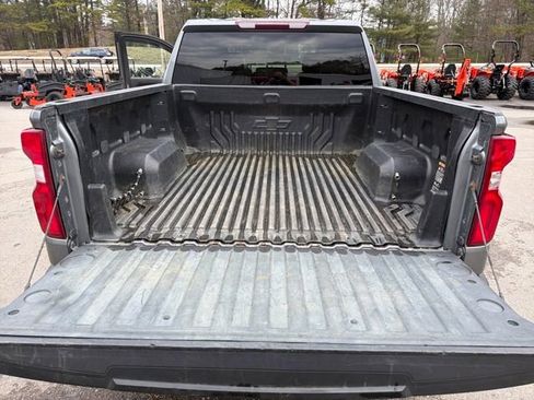 Used 2019 Chevrolet Silverado 1500 Custom Trail Boss w/ Custom Convenience Package image 23