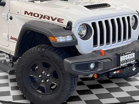 Used 2023 Jeep Gladiator Mojave w/ Cold Weather Group AWD/4WD image 30